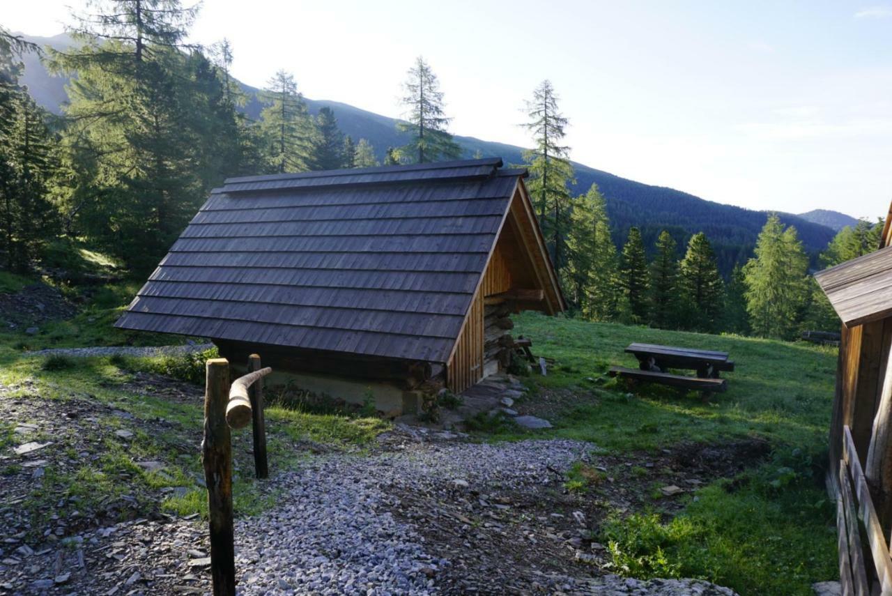 Bergheim Schmidt, Almhuetten Im Wald Appartments An Der Piste Alpine Huts In Forrest Appartments Near Slope Turracher Hohe Esterno foto